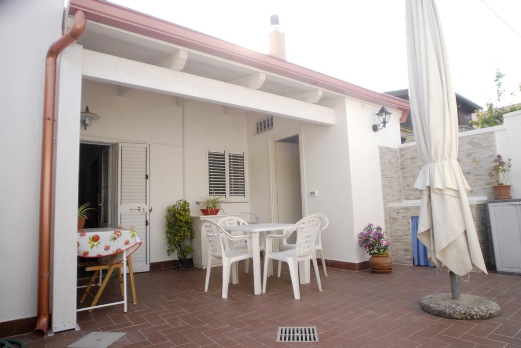 Casa Dei Furnari Apartment Collepasso Exterior photo